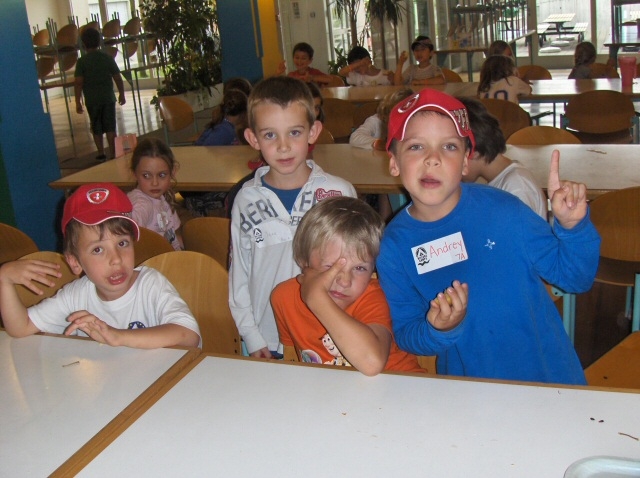 Village Camps International Summer Camp VDC Geneva 2016-08-12 https://www.villagecamps.com/journals_admin/images/311-22-Picture 167.jpg